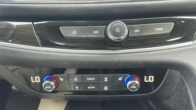 2019 Buick Enclave AWD Essence