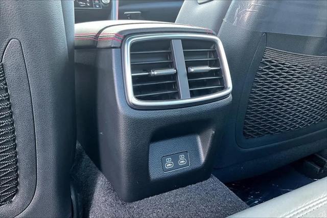 2025 Genesis G70 2.5T RWD