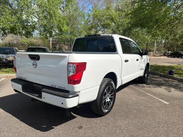 2024 Nissan Titan Crew Cab SV 4x4