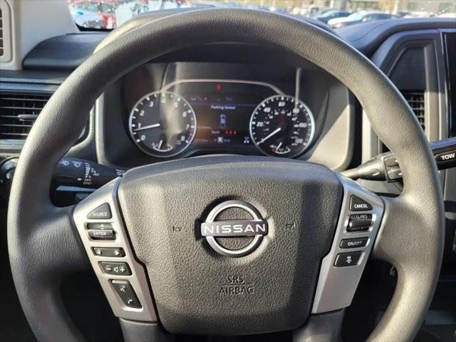 2024 Nissan Titan Crew Cab SV 4x4