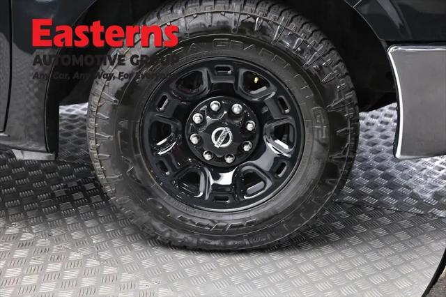 2020 Nissan 3500 SL