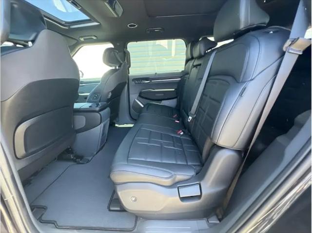2026 Kia EV9 Land