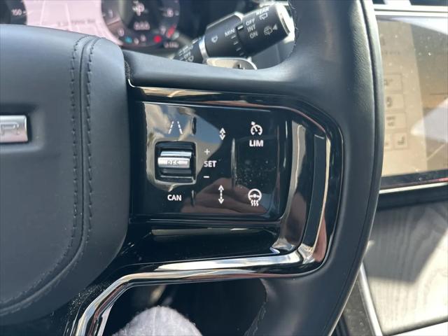 2025 Land Rover Range Rover Velar P400 Dynamic SE