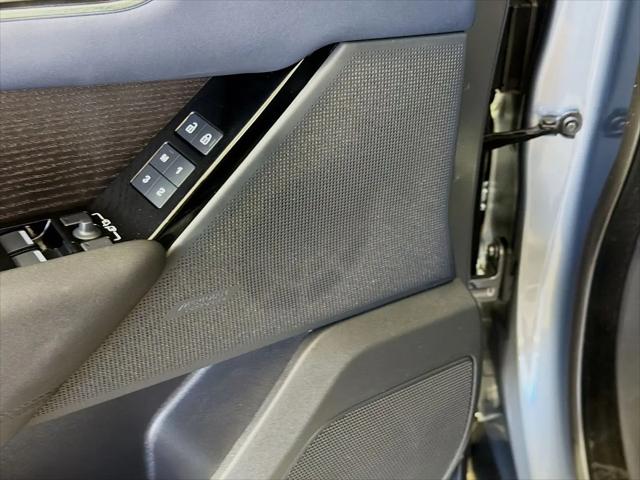 2025 Land Rover Range Rover Velar P400 Dynamic SE