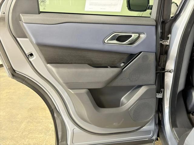 2025 Land Rover Range Rover Velar P400 Dynamic SE