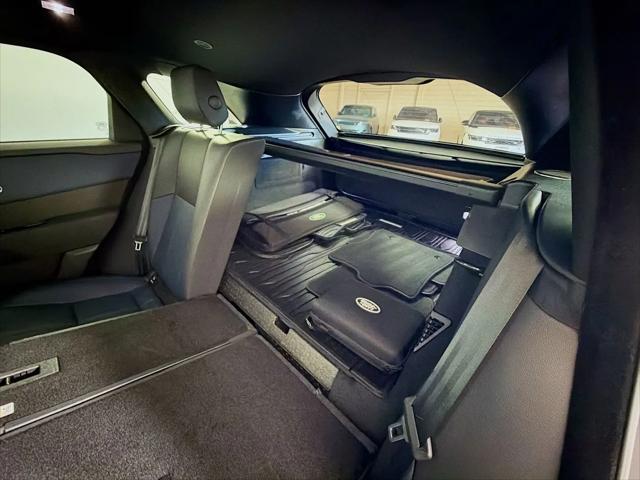 2025 Land Rover Range Rover Velar P400 Dynamic SE