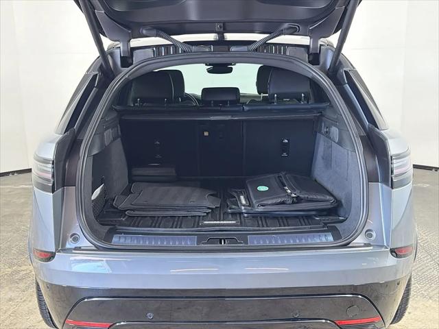 2025 Land Rover Range Rover Velar P400 Dynamic SE