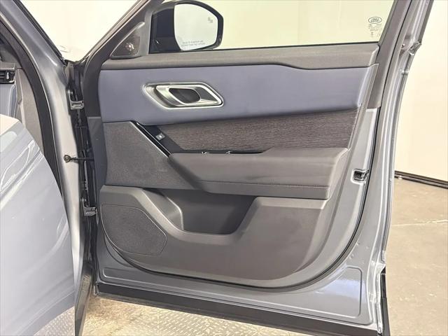 2025 Land Rover Range Rover Velar P400 Dynamic SE