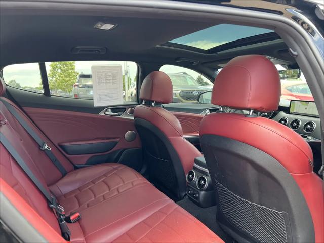 2022 Kia Stinger GT2