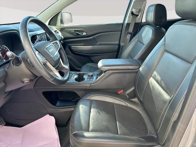 2023 GMC Acadia AWD SLT