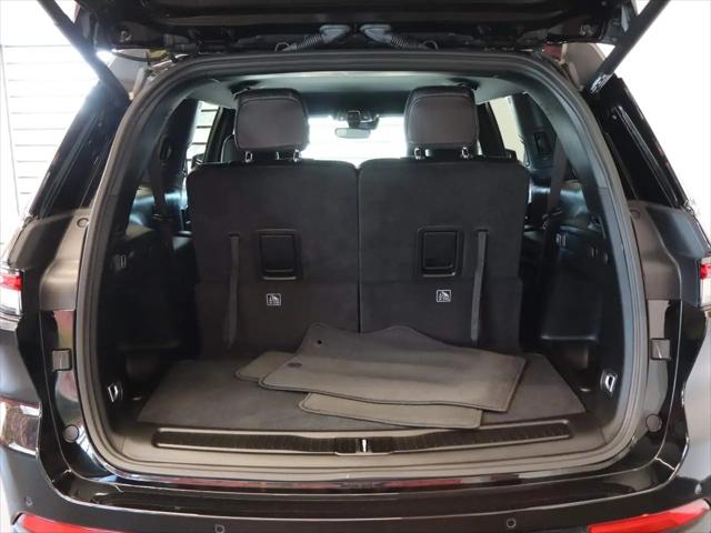 2024 Jeep Grand Cherokee L Altitude 4x4