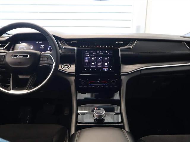 2024 Jeep Grand Cherokee L Altitude 4x4