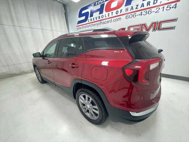 2024 GMC Terrain AWD SLT