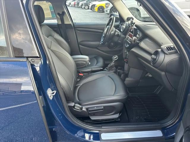 2015 MINI Hardtop Cooper