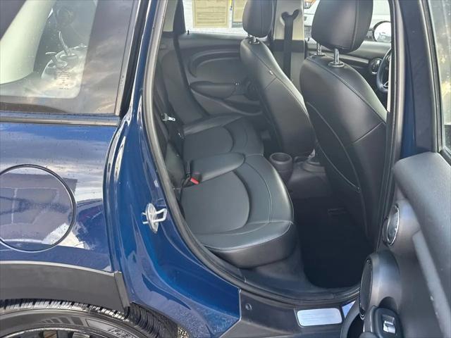 2015 MINI Hardtop Cooper
