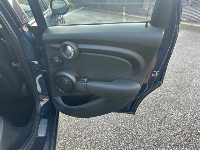 2015 MINI Hardtop Cooper
