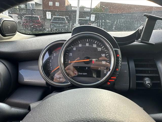 2015 MINI Hardtop Cooper