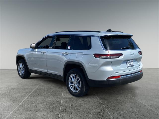 2024 Jeep Grand Cherokee L Laredo 4x2