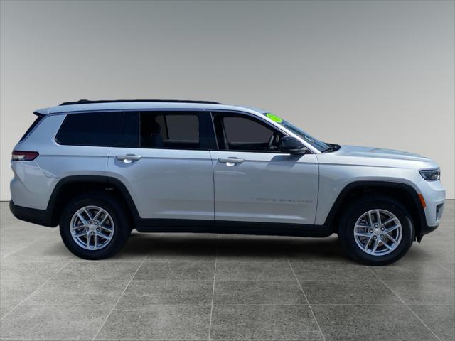 2024 Jeep Grand Cherokee L Laredo 4x2