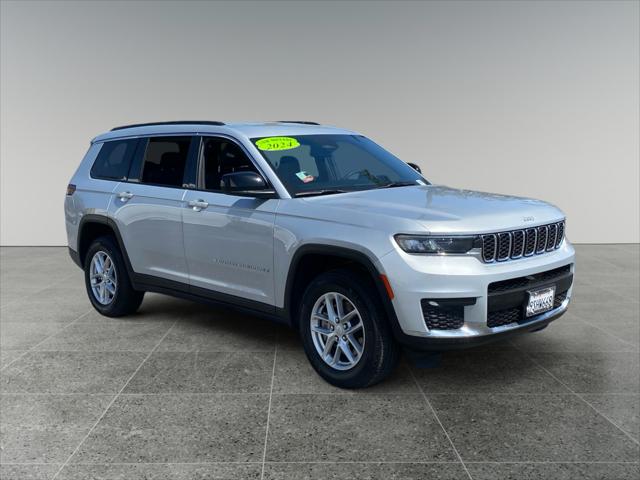 2024 Jeep Grand Cherokee L Laredo 4x2