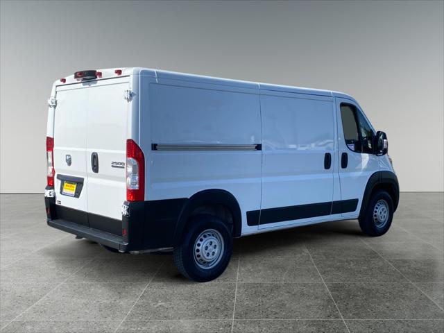 2025 Ram ProMaster 2500 Cargo Van Tradesman Low Roof 136" WB w/Pass Seat