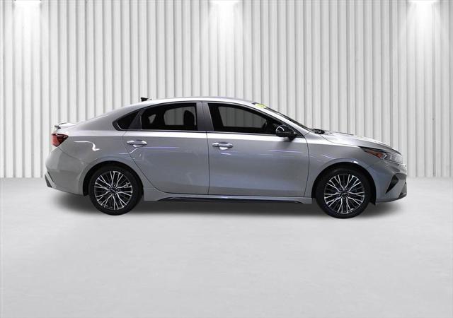 2024 Kia Forte GT-Line 2024 Kia Forte GT-Line