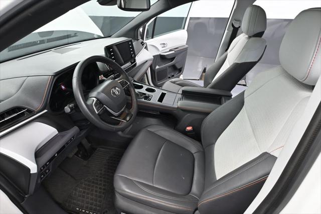 2024 Toyota Sienna XSE