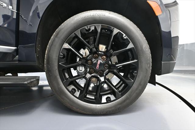2023 GMC Yukon 4WD Denali
