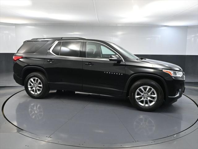 2021 Chevrolet Traverse AWD LT Cloth