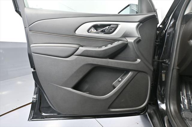 2021 Chevrolet Traverse AWD LT Cloth