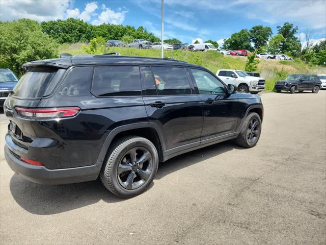 2022 Jeep Grand Cherokee L Altitude 4x4