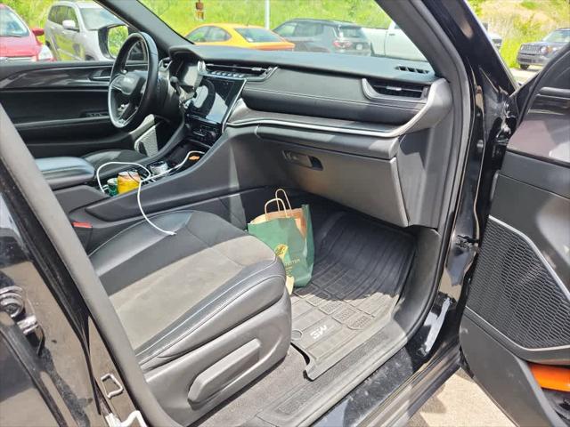 2022 Jeep Grand Cherokee L Altitude 4x4