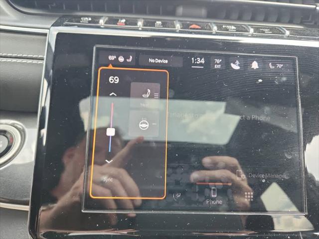 2022 Jeep Grand Cherokee L Altitude 4x4
