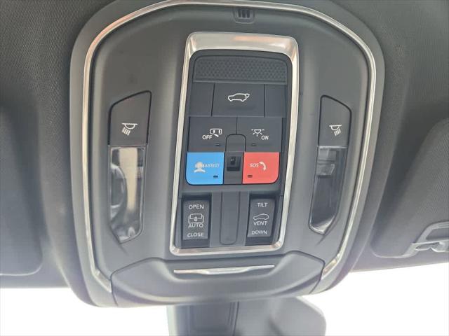 2022 Jeep Grand Cherokee L Altitude 4x4