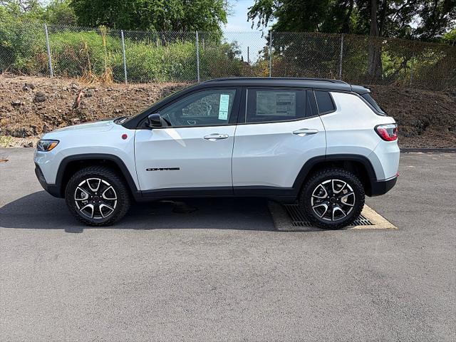 2026 Jeep Compass COMPASS TRAILHAWK 4X4 2026 Jeep Compass COMPASS TRAILHAWK 4X4