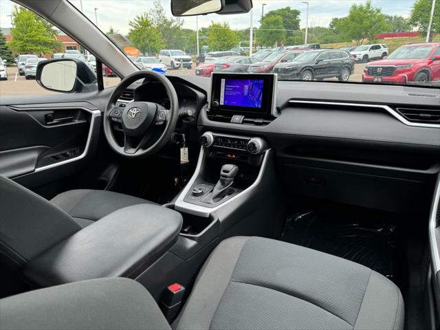 2023 Toyota RAV4 Hybrid LE