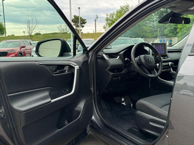 2023 Toyota RAV4 Hybrid LE