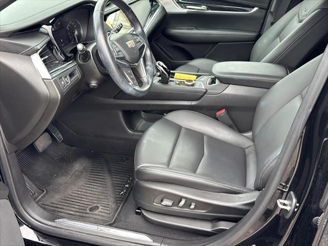 2023 Cadillac XT5 FWD Premium Luxury
