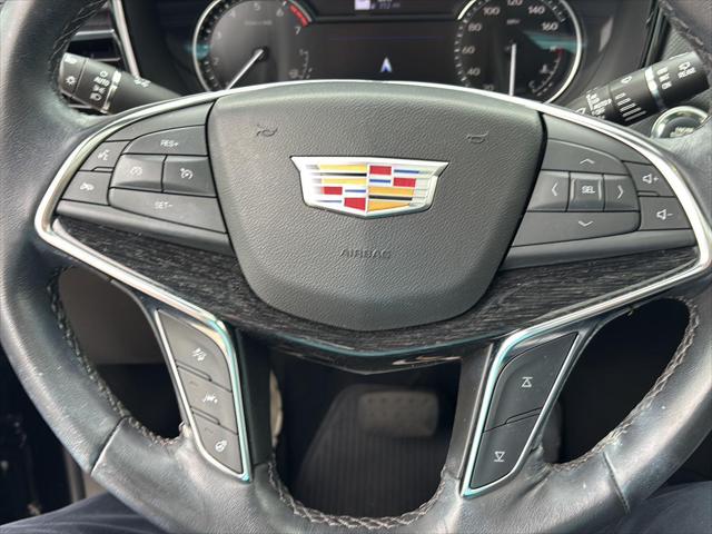 2023 Cadillac XT5 FWD Premium Luxury