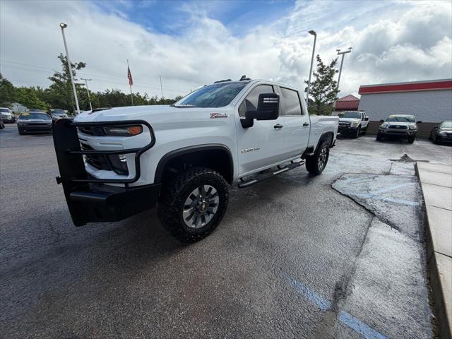 2025 Chevrolet Silverado 2500HD 4WD Crew Cab Standard Bed Custom