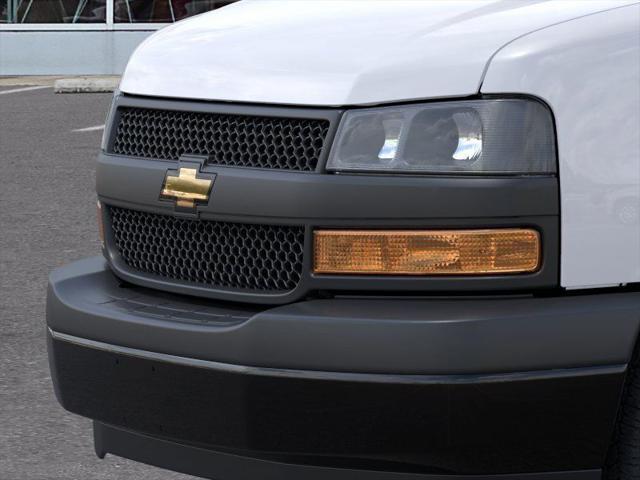 2026 Chevrolet Express Passenger 3500 Extended Wheelbase, LS, RWD