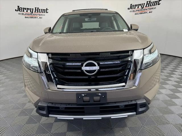 2023 Nissan Pathfinder Platinum 4WD
