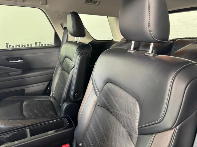 2023 Nissan Pathfinder Platinum 4WD