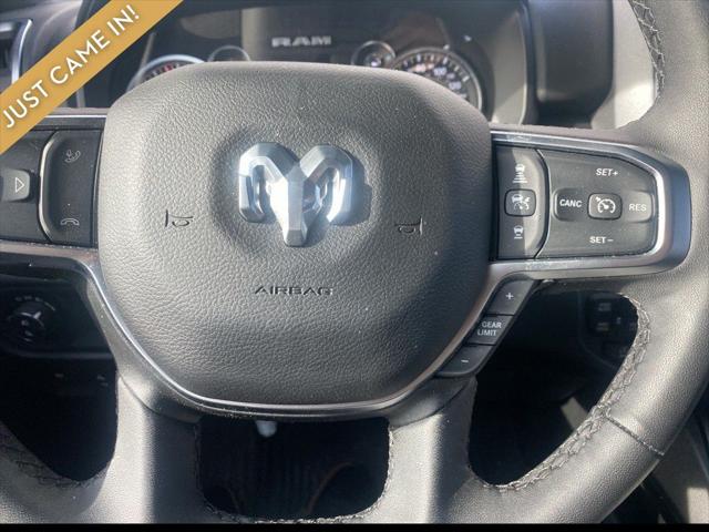 2025 Ram 1500 Big Horn Crew Cab 4x4 5'7" Box