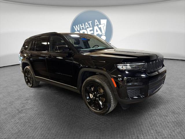 2023 Jeep Grand Cherokee L Altitude 4x4 2023 Jeep Grand Cherokee L Altitude 4x4
