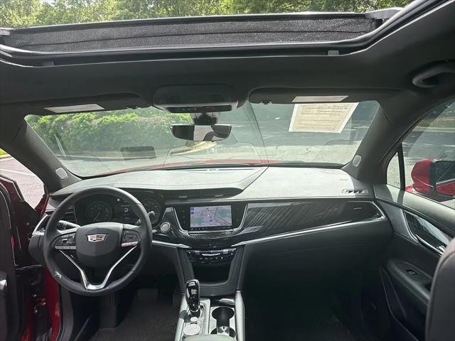 2024 Cadillac XT6 FWD Premium Luxury