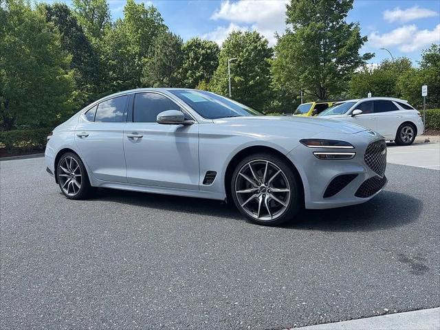 2022 Genesis G70 3.3T RWD