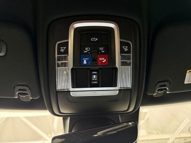 2021 Ram 1500 Laramie Crew Cab 4x4 5'7" Box