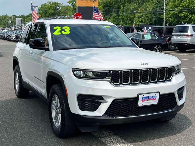 2023 Jeep Grand Cherokee Laredo 4x4 2023 Jeep Grand Cherokee Laredo 4x4