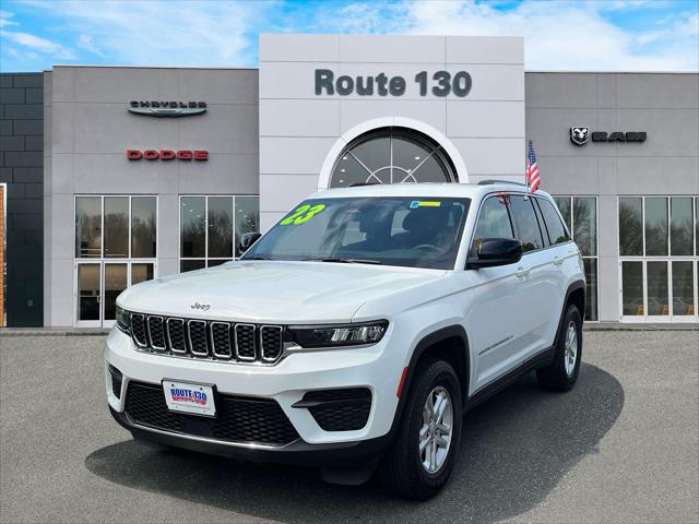 2023 Jeep Grand Cherokee Laredo 4x4 2023 Jeep Grand Cherokee Laredo 4x4
